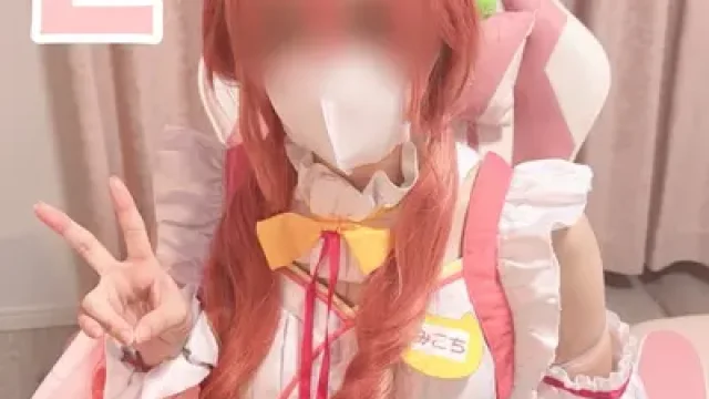FC2-PPV-4817615 · Cosplay 3P: Unang Creampie ng Isang Amateur na Virgin na Kinakabahan Mula sa 3P Kasama si Vtuber Saramiko