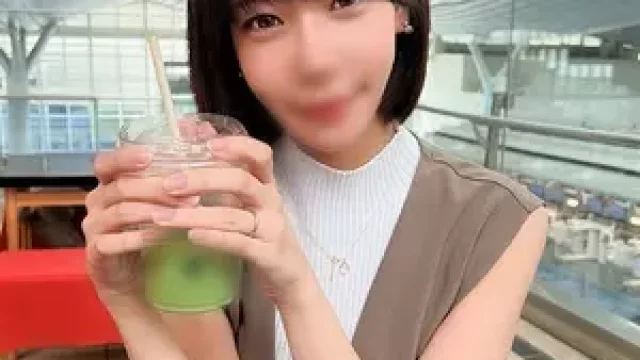 FC2-PPV-4846605 · Called a Flat-Chested Slender Married Woman (29) Who Was My Fuck Buddy Before Marriage from the Countryside for a Long-Awaited Reunion Fucking After 3 Years ⇒ Sexual Desire Explosion, Squirting & Continuous Creampie "Minami"