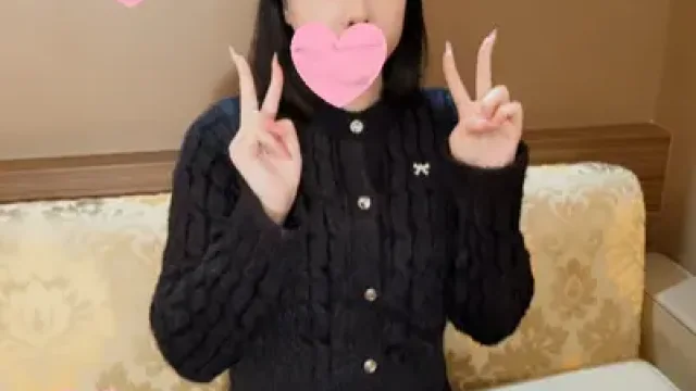 FC2-PPV-4850984 · 【初撮り】【顔出し】【モ無】【生中】マッチングアプリで出会った姫と即パコ濃厚中出しセックス！！！