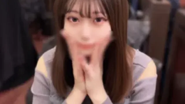 FC2-PPV-4853274 · ※3天后删除【阿嘿颜W✌】潮吹量大到能淹没床铺的Apex大学女生。听着她浑浊的喘息声，看着她翻白眼升天，连续两次无套中出。就职前的地狱开端