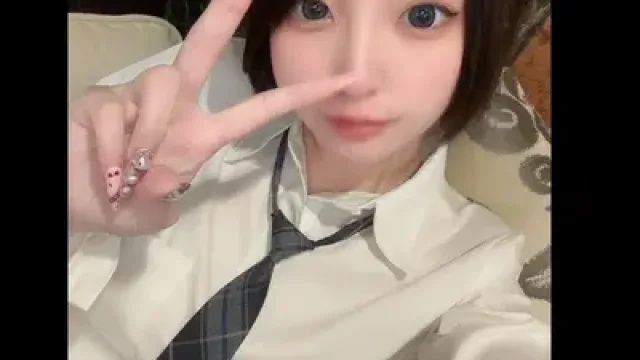 FC2-PPV-4854091 · [無修正】超S級美形ショートカット制服美女との放課後デート!敏感マコで連続イキする早熟18歳に種付けピストン中出し交尾!!