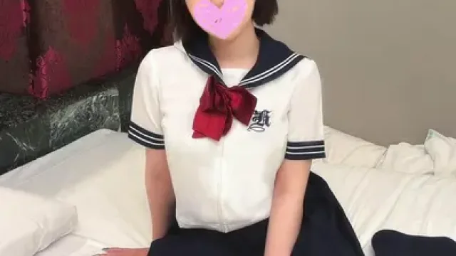FC2-PPV-4854105 · 【無修正・初撮り】 ★あざとカワイイ(18歳) Fカップ地下アイドルと密着イチャはめセックス!! オトコを夢中にさせる敏感オマンコ痙攣させて連続イキするエロボディーに全*中出し!!