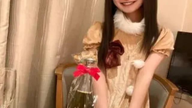 FC2-PPV-4856530 · Spesyal na Pasko ni Ayu-chan! Erotikong Paglunok ng Tamod sa Bibig sa Napakagandang Reindeer!