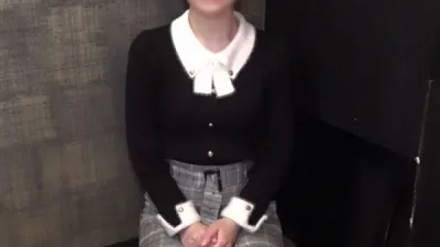 FC2-PPV-4868478 · 【初撮り】パン屋の開業を夢見る専門のパンのような色白できめ細かな肌に特製クリームを注ぎ込む。