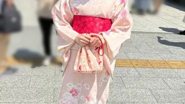 FC2-PPV-4930662 · ★SSS-Class★ Raw Mating With A 22-Year-Old Downtown Edokko Beauty In A Moe Yukata ⇒ Continuous Creampies In Her Pink Pussy