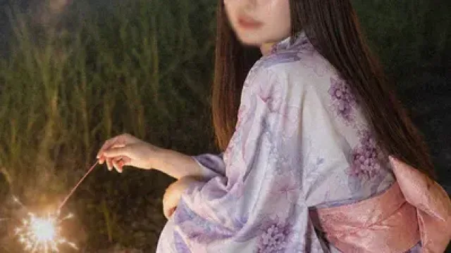 FC2-PPV-4945364 · Hanggang Ika-10 1990pt!! [Diyos] Bonus ※Tag-araw ng 2026 Paglalaro ng Apoy ng Matatanda "Ang Tag-araw na Kasama Ka~♪ Raw na Putok sa Loob ng Puke~♪ Nawala sa Kalaliman, ang Tamod na Parang Fireworks~♪"