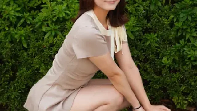 FC2-PPV-4962885 · 【ถ่ายครั้งแรก】โบนัส *ไม่ตัดต่อ สาวสวยระดับ S จากเลานจ์หรูในรปปงงิ เดบิวต์กับ FC2 แบบไม่คาดฝัน! โดพามีนพุ่งพล่าน "อ๊ากกก... อะตารุ... ลึกกว่านี้... ตรงนั้นแหละ" เสียวจนสมองขาวโพลน เย็ดสดแตกในสาวสวยใสซื่อจนสติหลุด