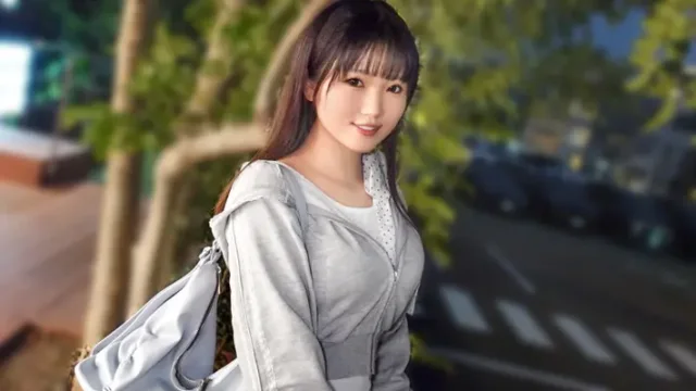 SIRO-5719 · สาวน้อยจอมหื่นที่ชอบผู้ชายอายุมากกว่า ตื่นเต้นเมื่อถูกล้อมรอบด้วยคุณลุงในโรงหนังโป๊ แค่แตะจิ๋มก็เสร็จ ร่อนเอวก็เสร็จ ร่างกายไวต่อสัมผัสไปทุกส่วนจนเสร็จไม่หยุด! 【ถ่ายครั้งแรก】 สมัคร AV ทางเน็ต → ทดลองถ่าย AV 2629
