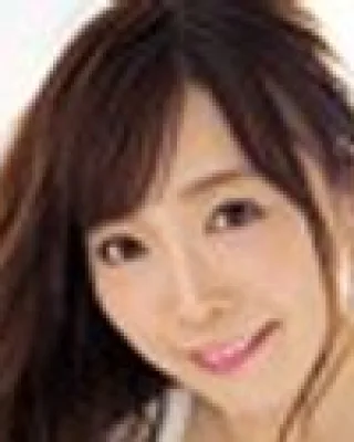 Marika Kobayashi