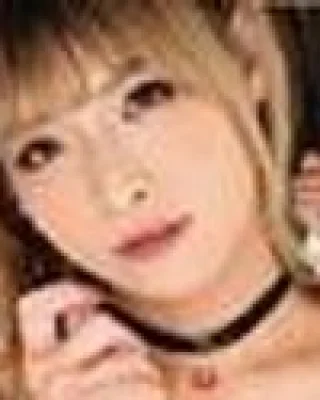 Riri Momotani