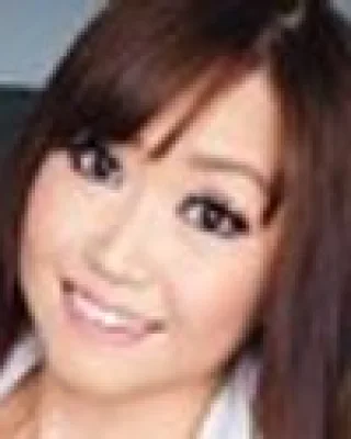Megumi Arina