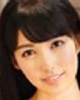 Shiori Tokunaga