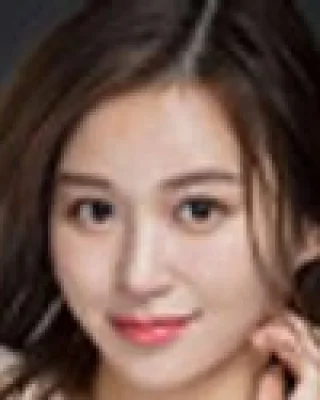 Honoka Ashina