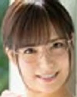Mami Hoshino