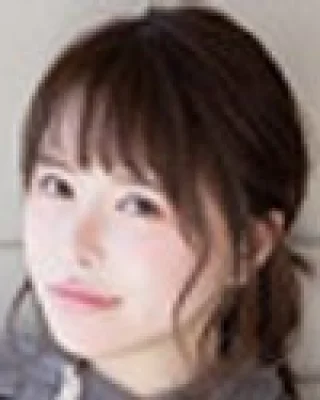 星仲ここみ