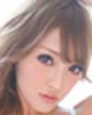百合咲润美